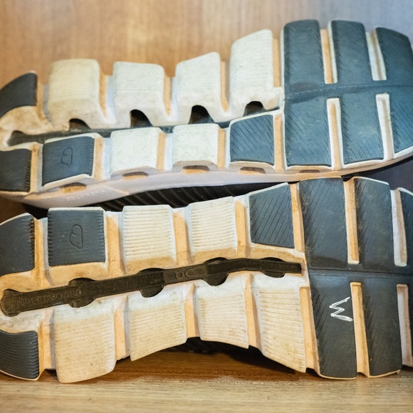 On Cloud Helion Cloudtec Mens 10.5 Running Shoes - Picture 4 of 6